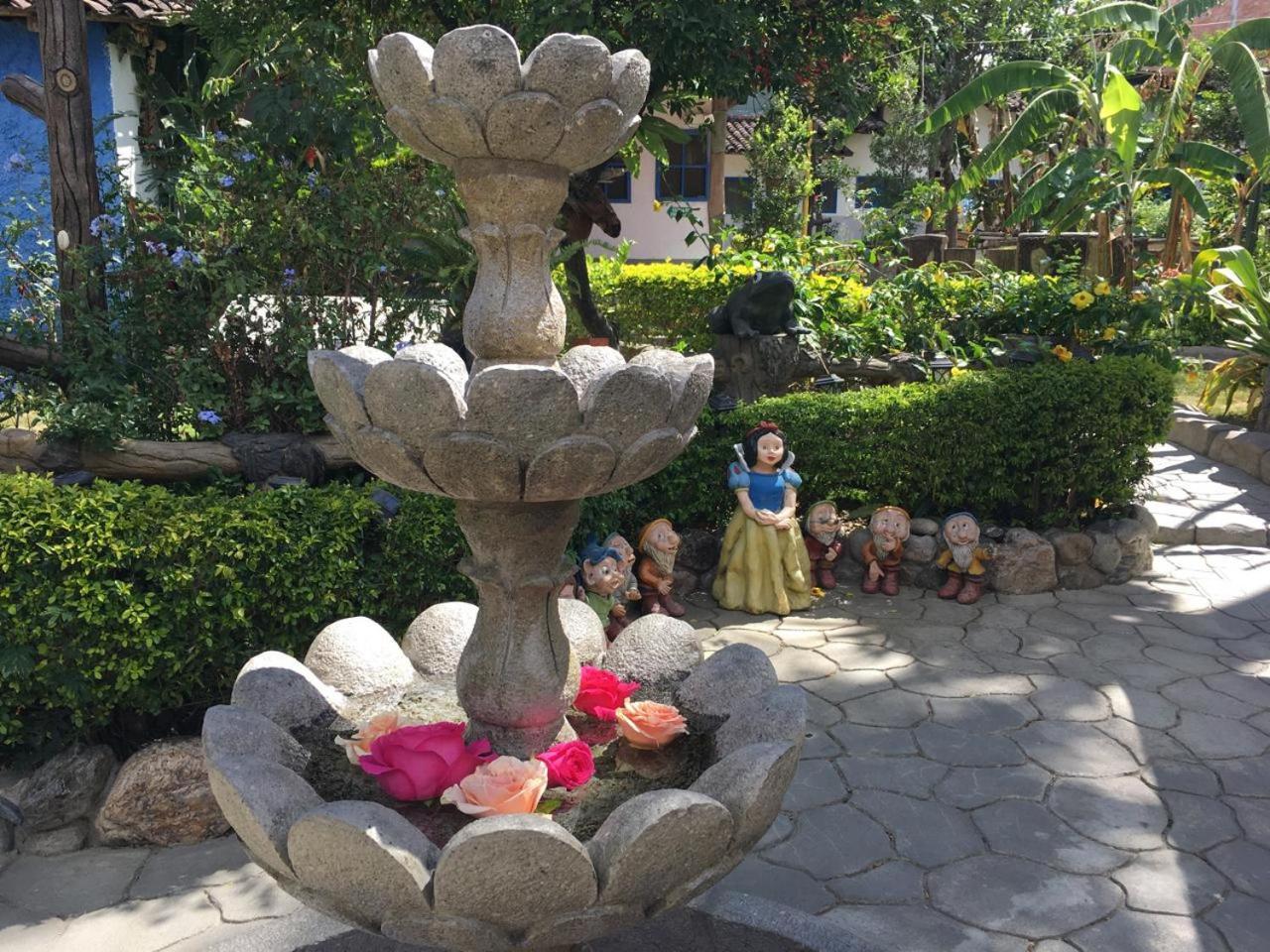 Hostal Jardin Escondido Vilcabamba Zewnętrze zdjęcie