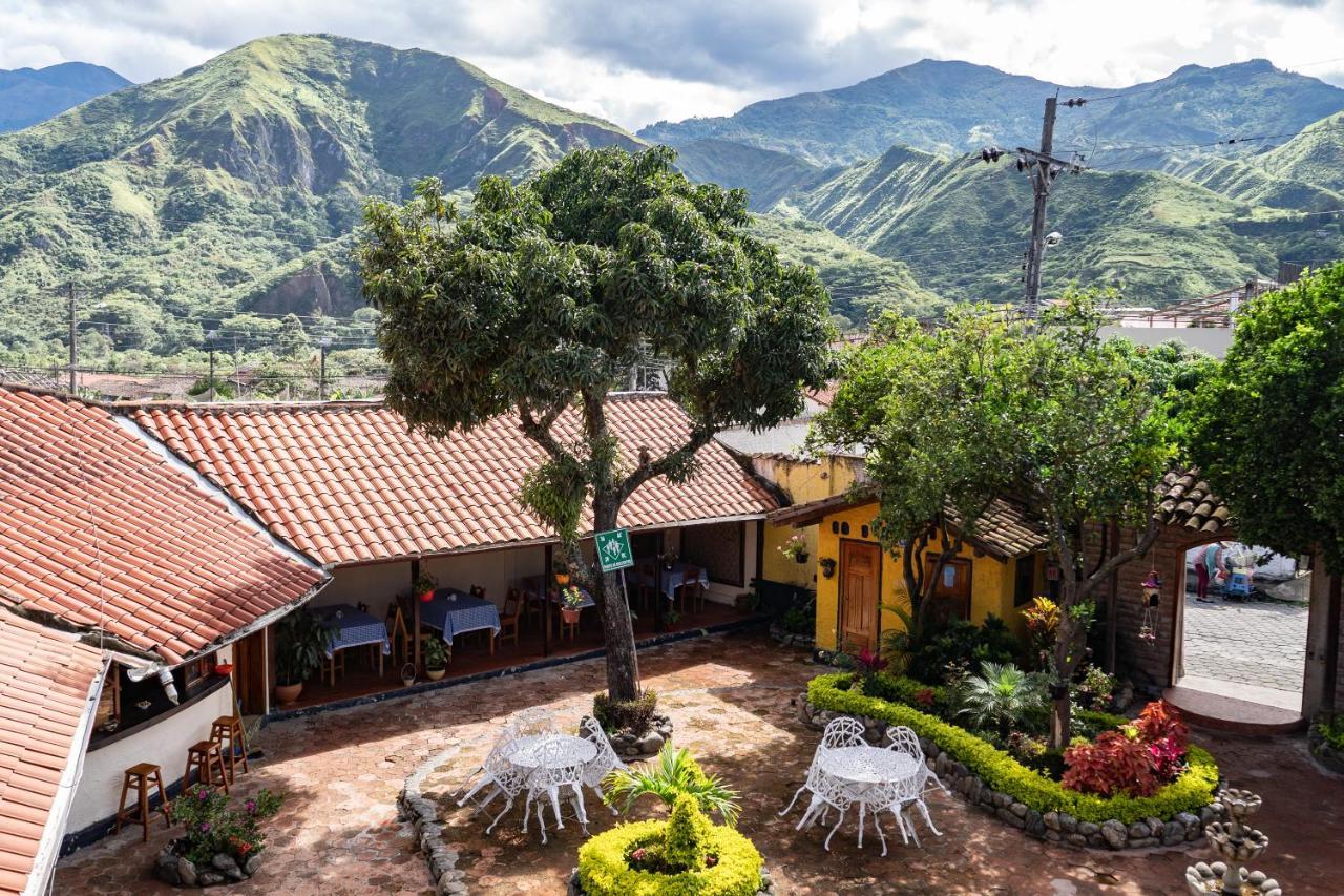 Hostal Jardin Escondido Vilcabamba Zewnętrze zdjęcie
