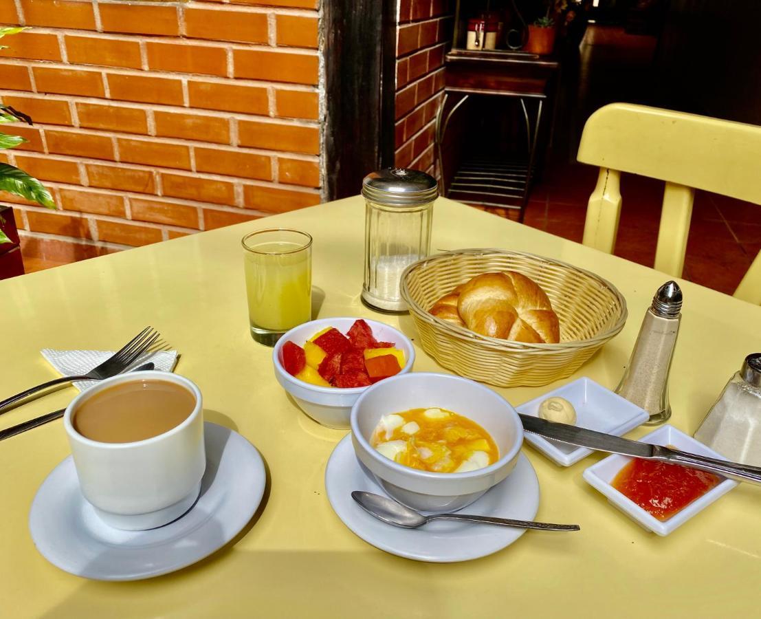 Hostal Jardin Escondido Vilcabamba Zewnętrze zdjęcie